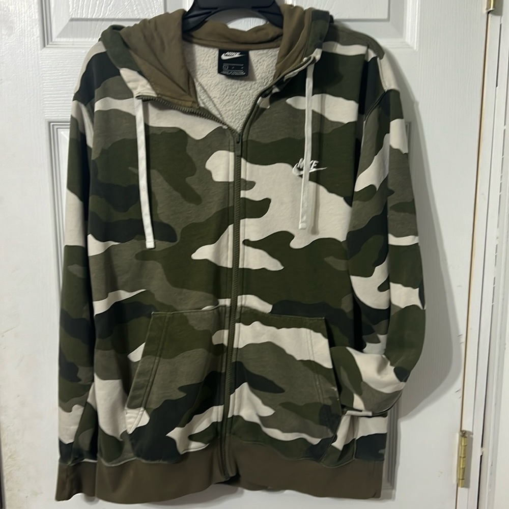 Nike zip up jacket